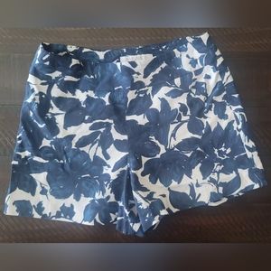 Margaret M slimming shorts